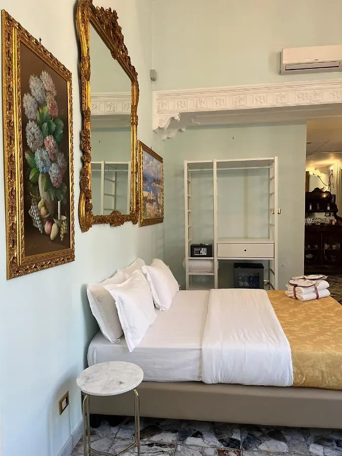 B&B Art Suite Santa Brigida Nápoly Panzió