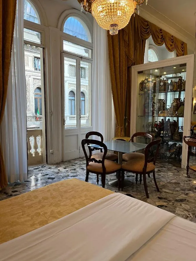 B&B Art Suite Santa Brigida Nápoly